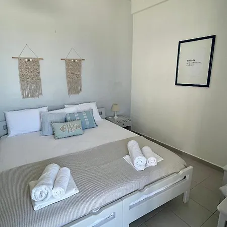 מלון Kirki By The Sea