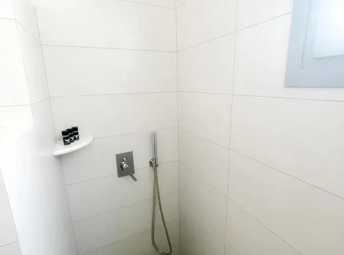 Kirki By The Sea Páros