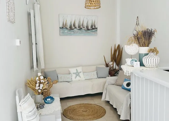 Hotel Kirki By The Sea