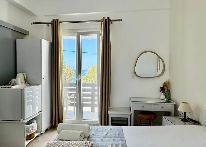 Kirki By The Sea Hotel