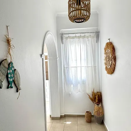 Kirki By The Sea 2* Парос