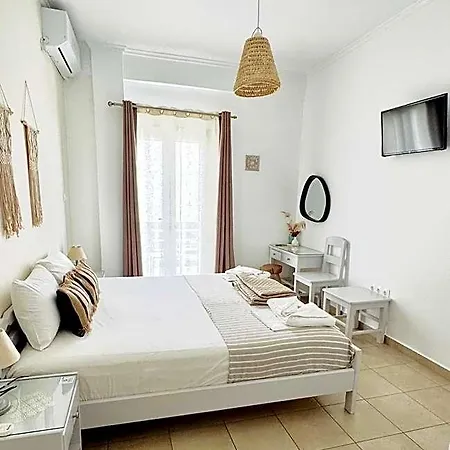 Hotel Kirki By The Sea 2*