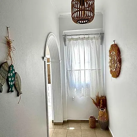 Kirki By The Sea Отель 2*