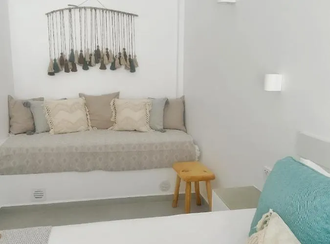 Ξενοδοχείο Kirki By The Sea Πάρος