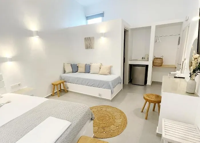 Kirki By The Sea Πάρος