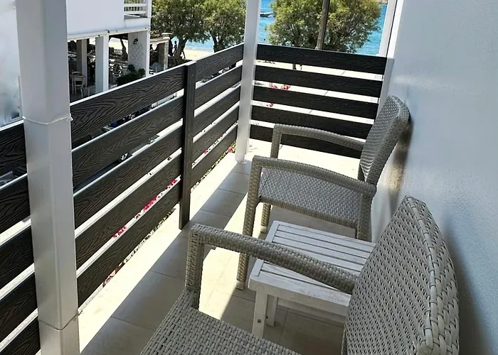 Kirki By The Sea Πάρος