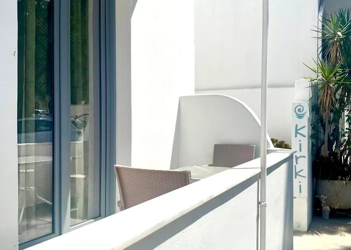 Ξενοδοχείο Kirki By The Sea